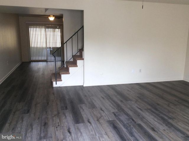 7 RITTENHOUSE CT, Willingboro, NJ 08046