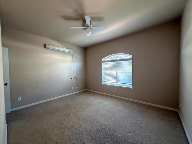 548 W Serena Avenue, Clovis, CA 93619