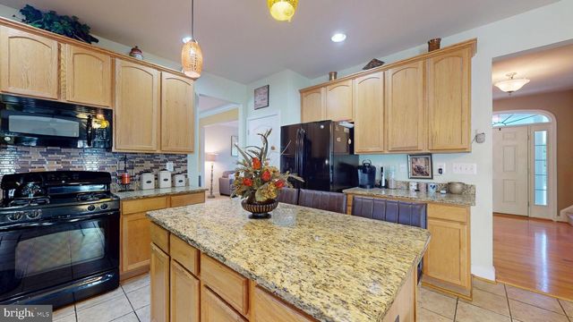 5911 KAVEH CT, Upper Marlboro, MD 20772