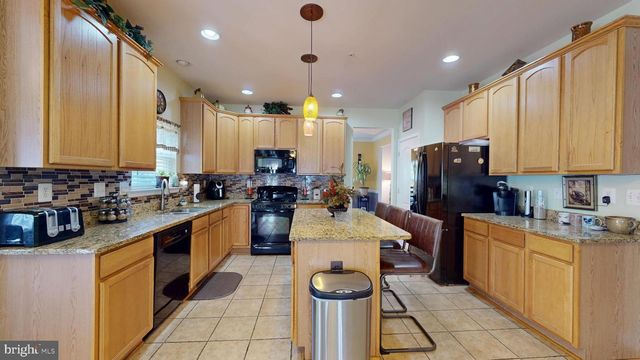 5911 KAVEH CT, Upper Marlboro, MD 20772