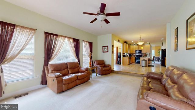 5911 KAVEH CT, Upper Marlboro, MD 20772
