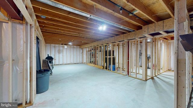 5911 KAVEH CT, Upper Marlboro, MD 20772