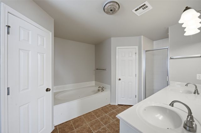 20539 E 32nd Place S, Broken Arrow, OK 74014