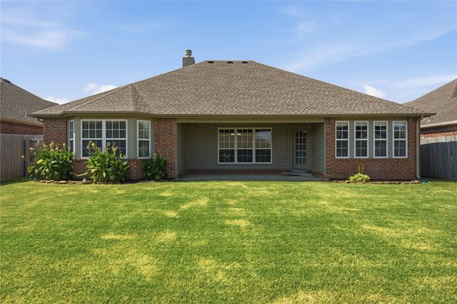 20539 E 32nd Place S, Broken Arrow, OK 74014