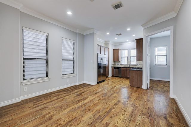 3245 Maxroy Street, Houston, TX 77008