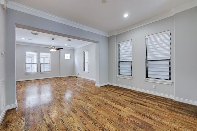 3245 Maxroy Street, Houston, TX 77008