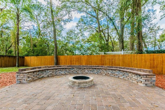 2709 HERNDON STREET, Valrico, FL 33596