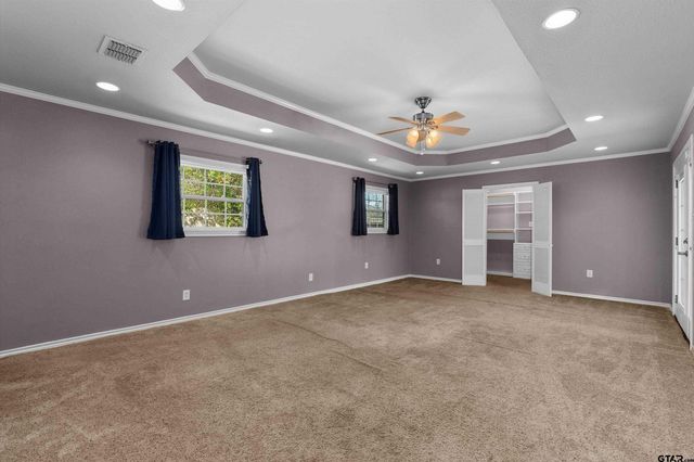 1207 S Evenside, Henderson, TX 75652