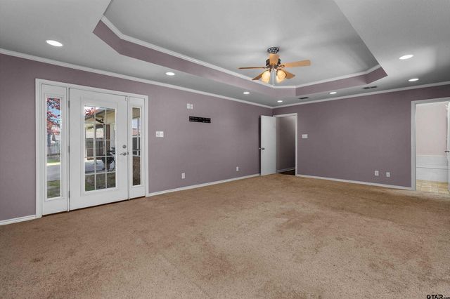 1207 S Evenside, Henderson, TX 75652