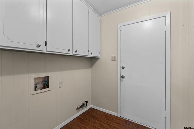 1207 S Evenside, Henderson, TX 75652