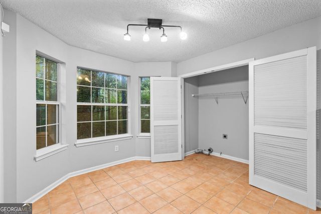 498 Pecan Wood Circle, Fairburn, GA 30213