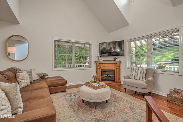 112 Southridge Drive, Blountville, TN 37617