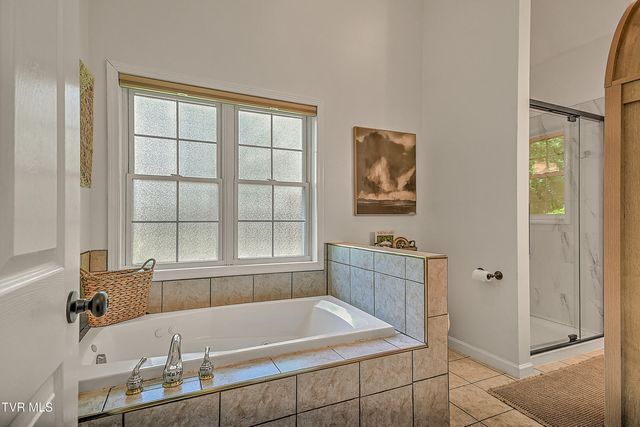 112 Southridge Drive, Blountville, TN 37617