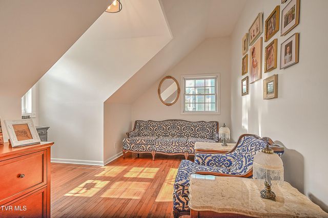 112 Southridge Drive, Blountville, TN 37617