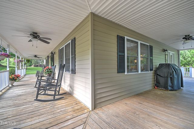 112 Southridge Drive, Blountville, TN 37617