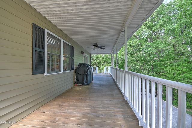 112 Southridge Drive, Blountville, TN 37617