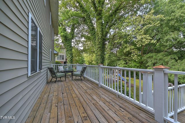 112 Southridge Drive, Blountville, TN 37617