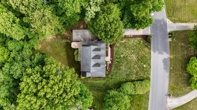 112 Southridge Drive, Blountville, TN 37617