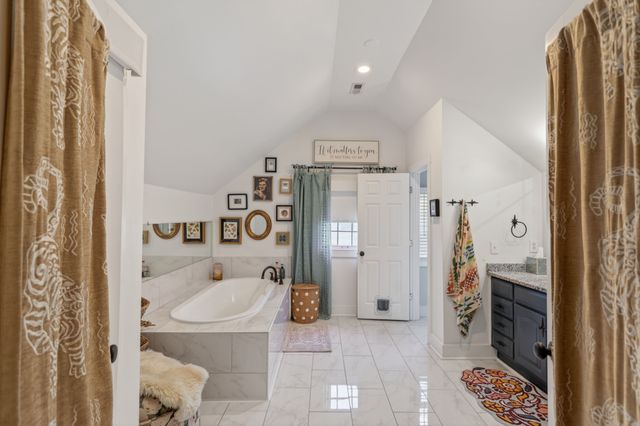 1035 Seymour Ave, Nashville, TN 37206