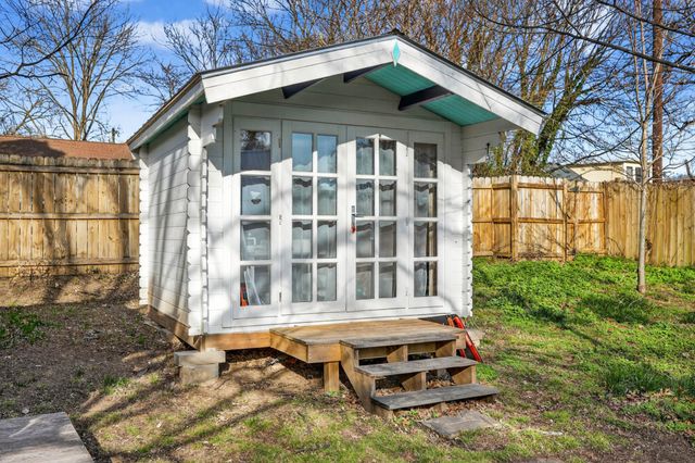 1035 Seymour Ave, Nashville, TN 37206