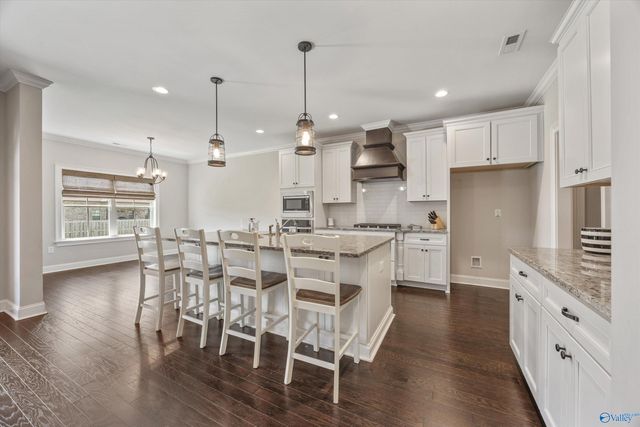 22529 Oakdale Ridge Lane, Athens, AL 35613