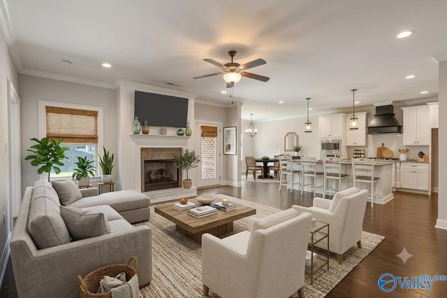 22529 Oakdale Ridge Lane, Athens, AL 35613