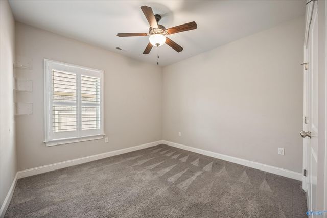 22529 Oakdale Ridge Lane, Athens, AL 35613