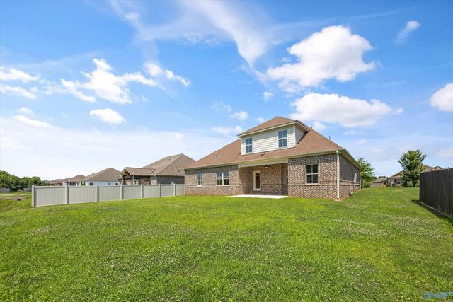 22529 Oakdale Ridge Lane, Athens, AL 35613