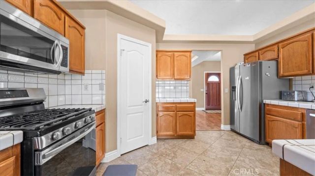 10916 Braceo, Victorville, CA 92392