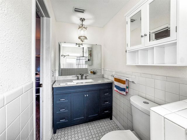 2181 VIOLA DRIVE, Clearwater, FL 33764