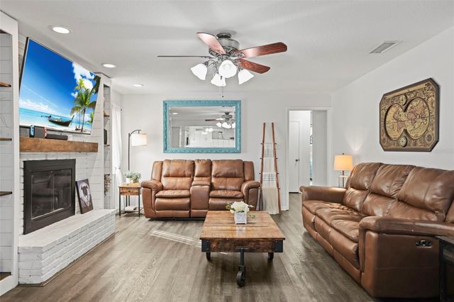 2181 VIOLA DRIVE, Clearwater, FL 33764