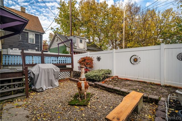 393 Baynes Street, Buffalo, NY 14213