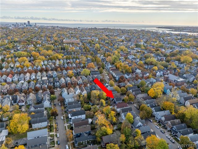 393 Baynes Street, Buffalo, NY 14213