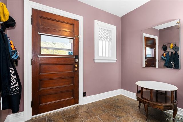 393 Baynes Street, Buffalo, NY 14213