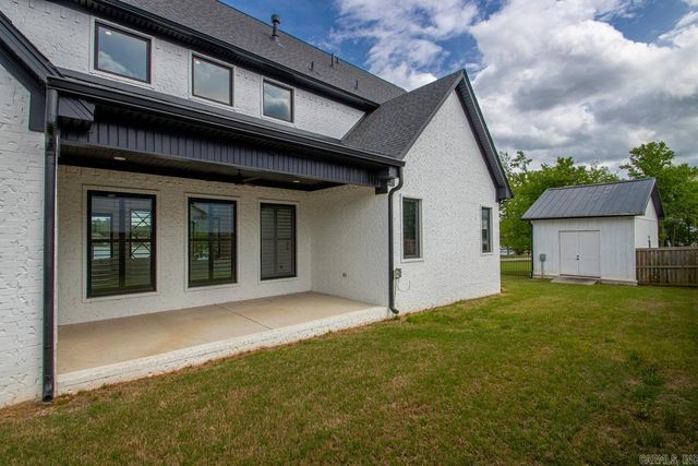 7509 S Shoreline Blvd, Benton, AR 72019