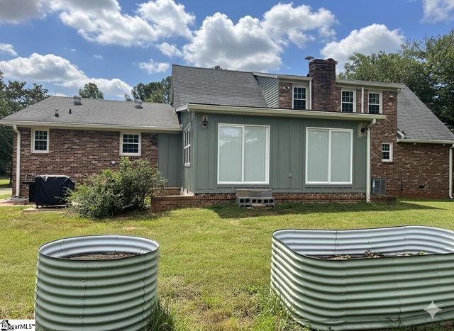 859 Cooper Bridge Road, Fountain Inn, SC 29644