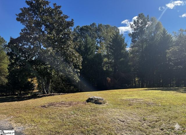 859 Cooper Bridge Road, Fountain Inn, SC 29644