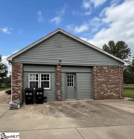 859 Cooper Bridge Road, Fountain Inn, SC 29644