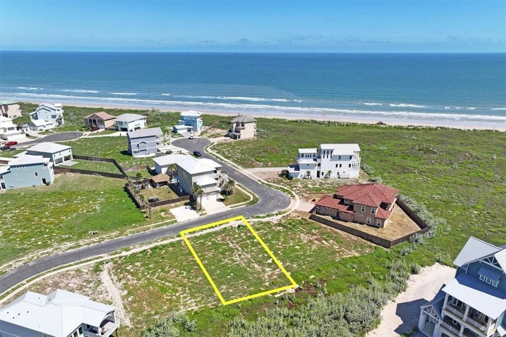 137 Bikini Dr, Port Aransas, TX 78373 — photo 3