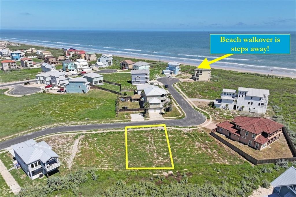 137 Bikini Dr, Port Aransas, TX 78373 — photo 4