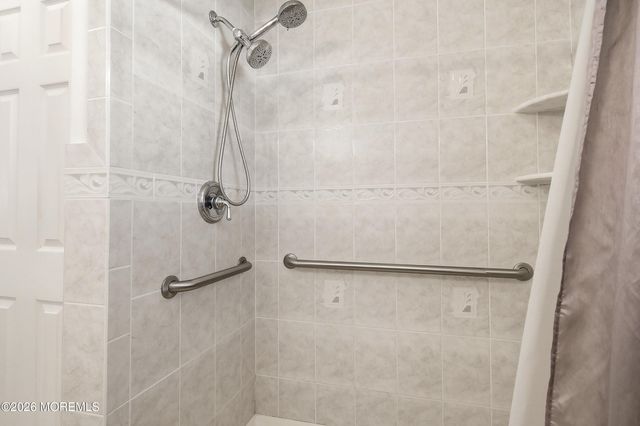 1913 Yorktowne Boulevard, Toms River, NJ 08753