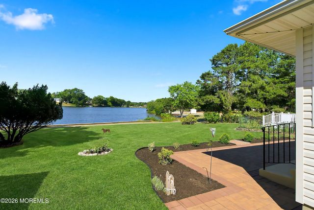 1913 Yorktowne Boulevard, Toms River, NJ 08753