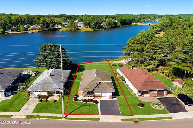 1913 Yorktowne Boulevard, Toms River, NJ 08753