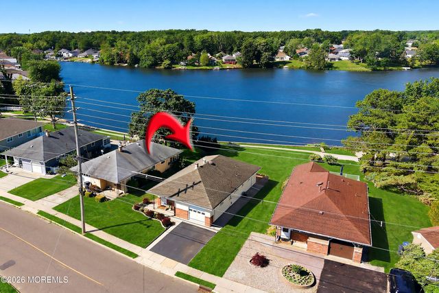 1913 Yorktowne Boulevard, Toms River, NJ 08753