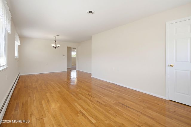 1913 Yorktowne Boulevard, Toms River, NJ 08753