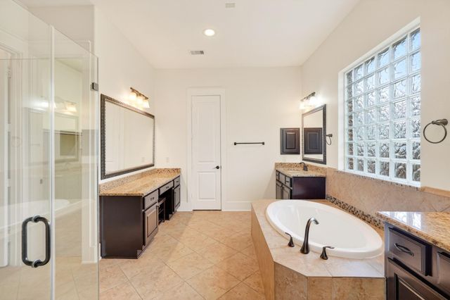27 Hedgedale Way, Spring, TX 77389