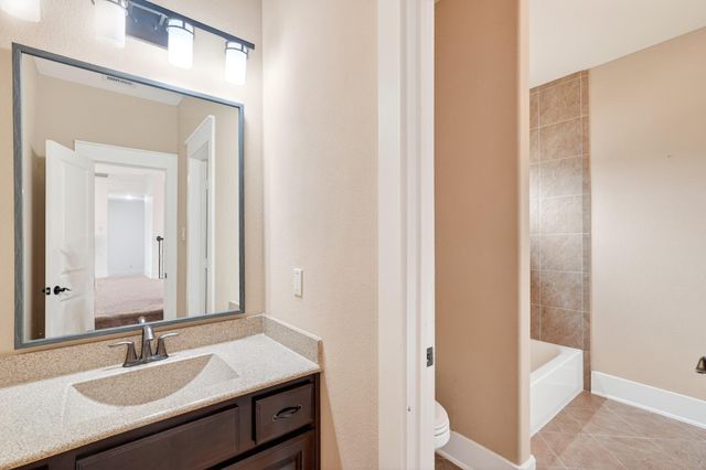 27 Hedgedale Way, Spring, TX 77389