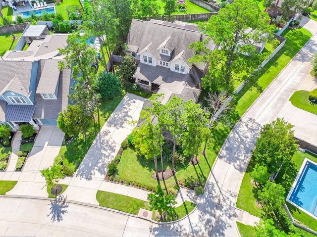 27 Hedgedale Way, Spring, TX 77389