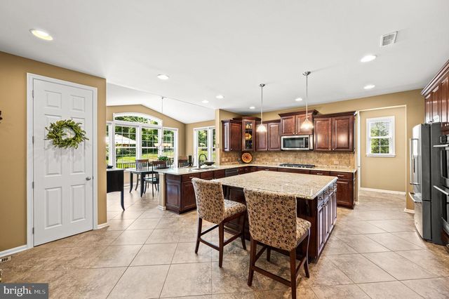 45 BUTTERWORTH CT, Downingtown, PA 19335