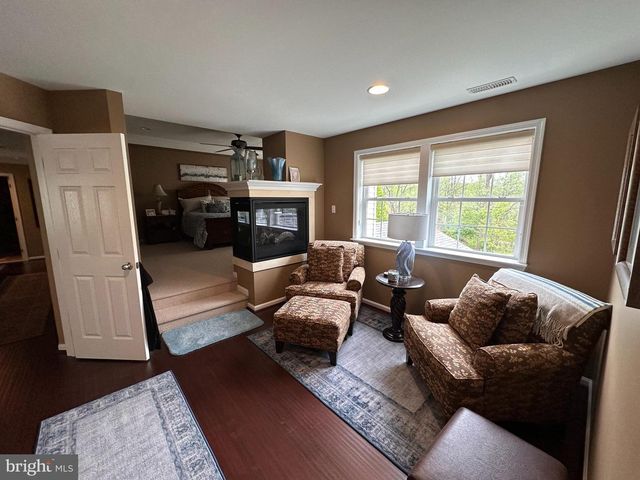 45 BUTTERWORTH CT, Downingtown, PA 19335